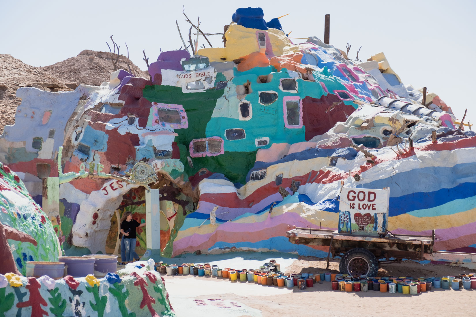 que suis je? Martin 25 janvier trouvé par Martine Salvation-mountain-5